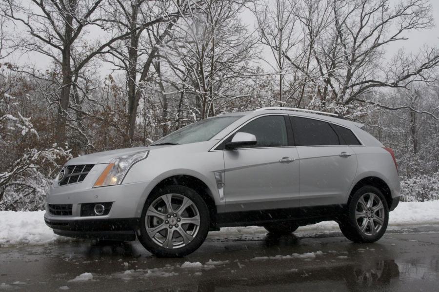  Cadillac SRX Crossover 2010 года  (фото 8 из 95)